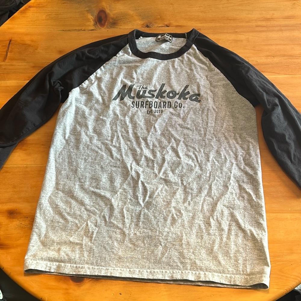 Muskoka surf board co. 3/4 sleeve shirt